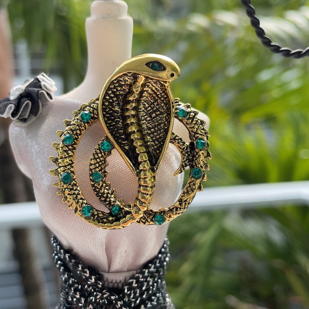 ALL ABOARD! NEXT STOP 🛑 BETSEYVILLE STATION 🚉